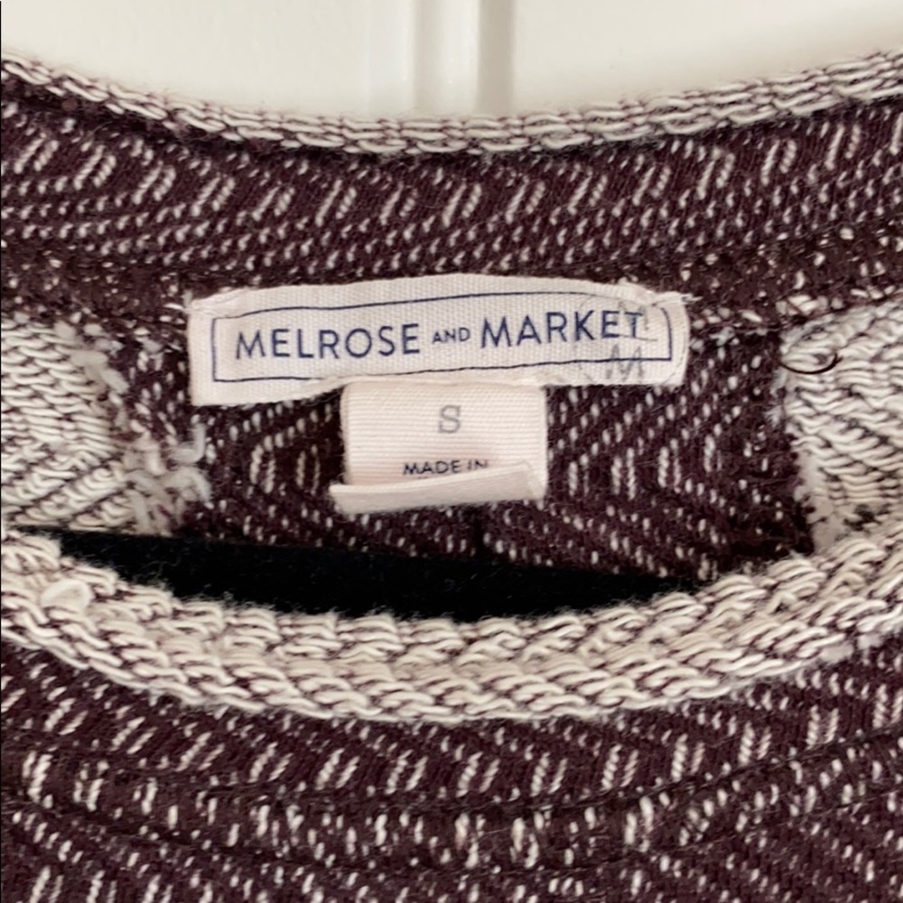 Sweater - Picture 3 of 4